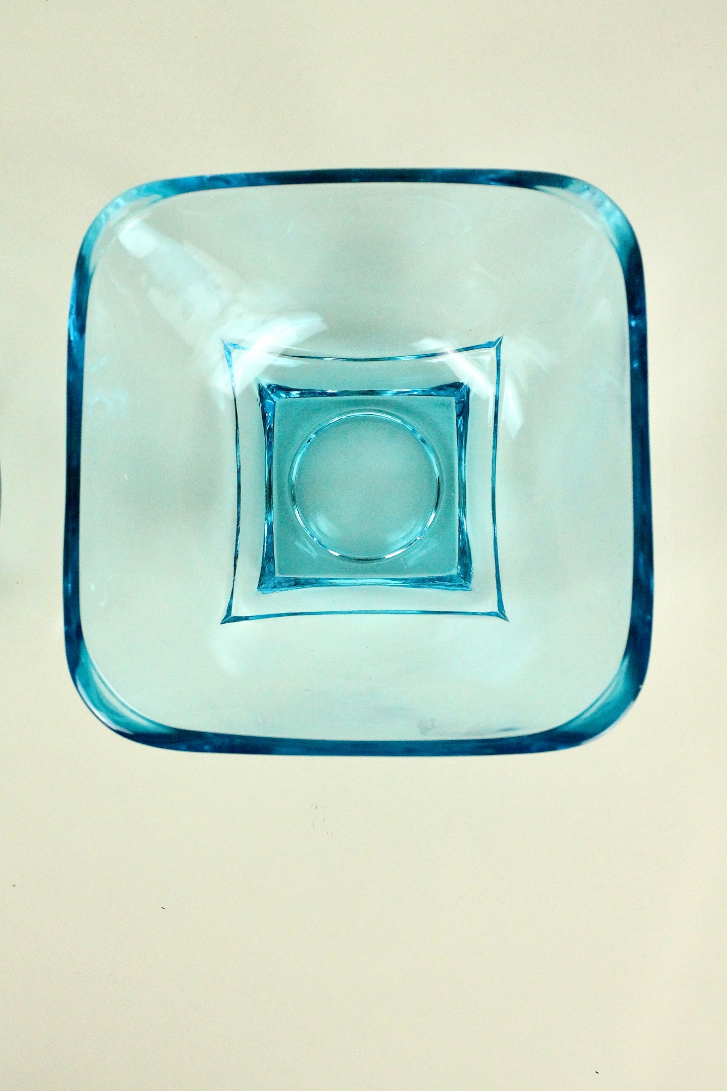 Electric Blue Bowls Set
