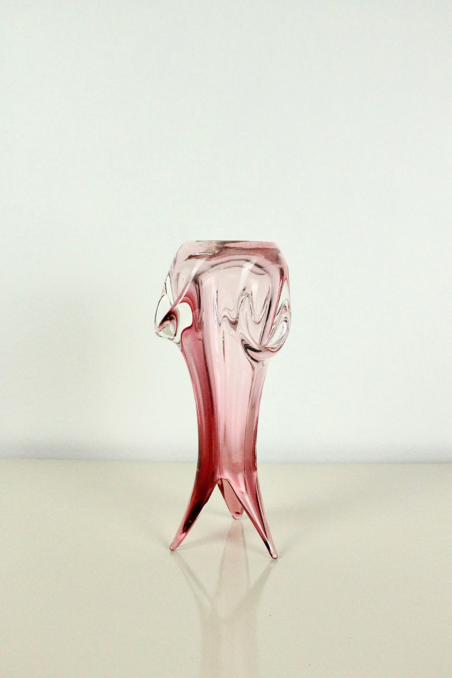 Pinky Starburst Vase