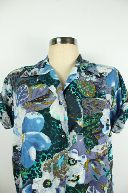 90s Blue Abstract Button-Up